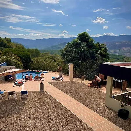 Casa Campestre Villa De Los Angeles La Mesa  Exterior photo